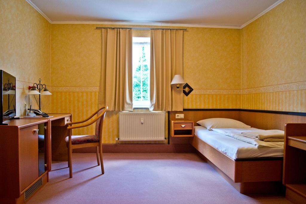 Hotel Garni Promenade Weißenhorn Kültér fotó