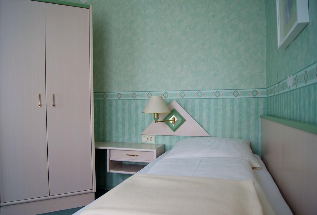 Hotel Garni Promenade Weißenhorn Kültér fotó