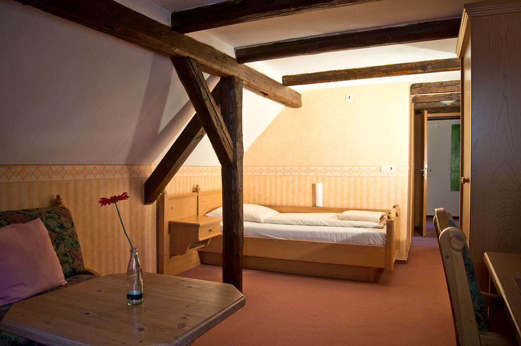 Hotel Garni Promenade Weißenhorn Kültér fotó